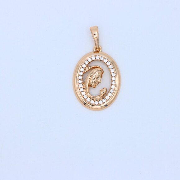 "Rose Gold Oval Pendant with Mother and Child Crystal Frame Design, XPPT1511 - Picture 8 of 13